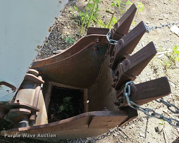 image for item NX9683 Bobcat 709FDS  skid steer backhoe