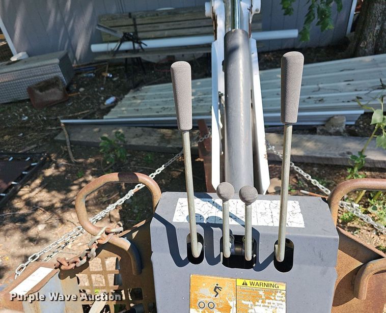 image for item NX9683 Bobcat 709FDS  skid steer backhoe