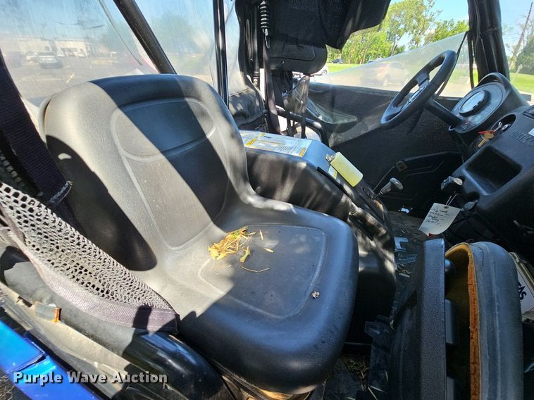 image for item NX9684 2012 Arctic Cat  utility vehicle