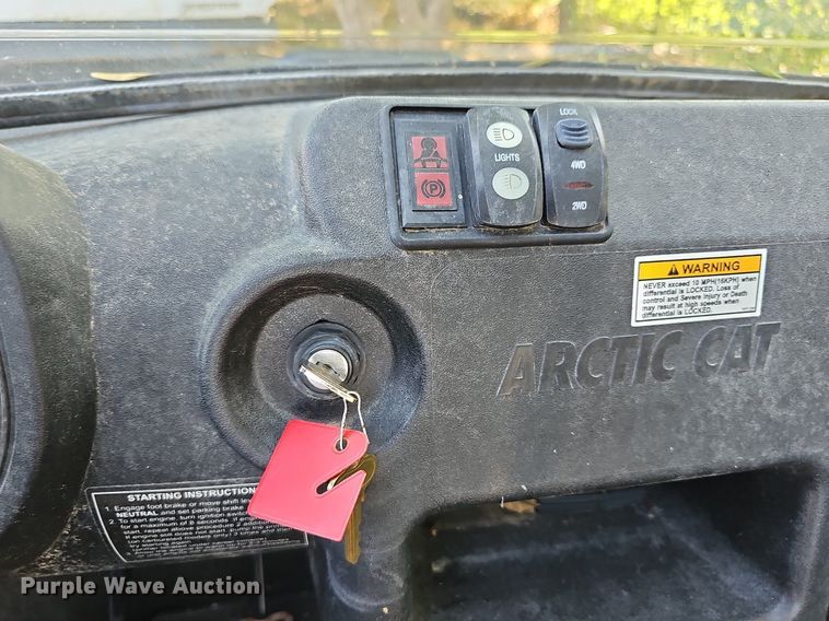 image for item NX9684 2012 Arctic Cat  utility vehicle