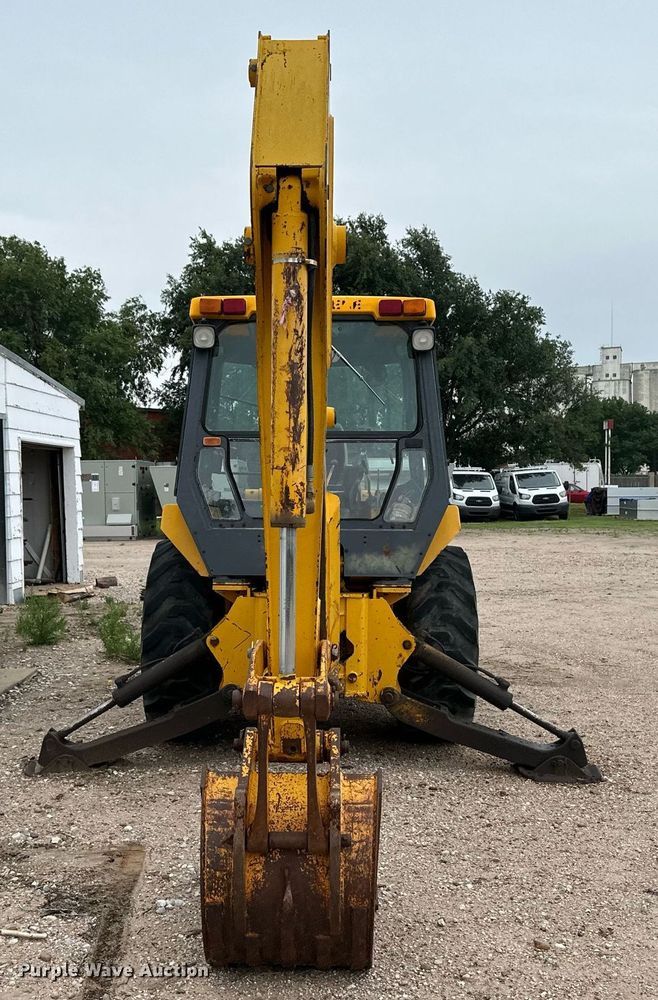 image for item NY9217 1988 John Deere 310C  backhoe