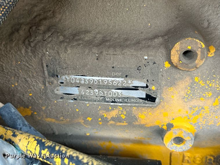 image for item NY9217 1988 John Deere 310C  backhoe