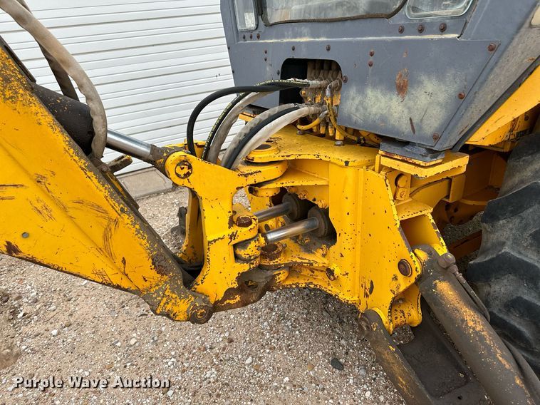 image for item NY9217 1988 John Deere 310C  backhoe