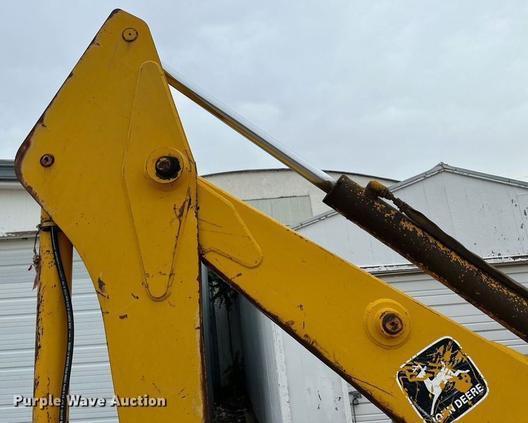 image for item NY9217 1988 John Deere 310C  backhoe