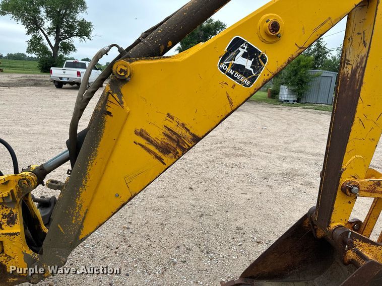 image for item NY9217 1988 John Deere 310C  backhoe