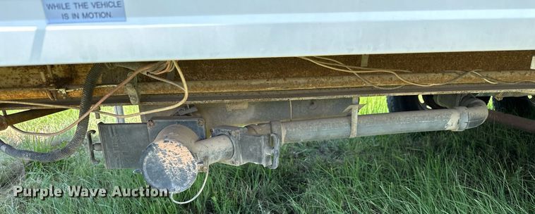 image for item OC9036 1991 Fleetwood Prowler  camper