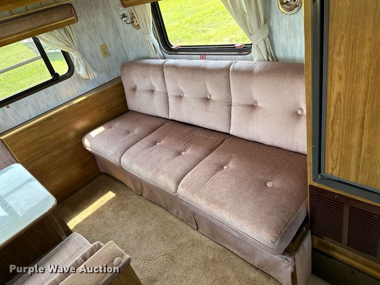 image for item OC9036 1991 Fleetwood Prowler  camper