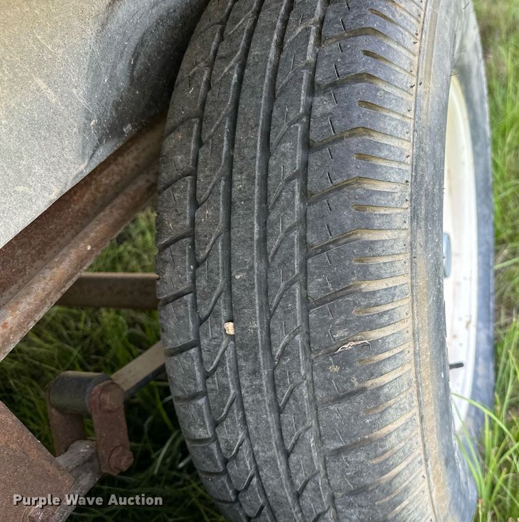 image for item OC9036 1991 Fleetwood Prowler  camper