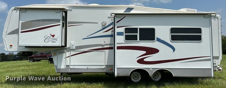 image for item OC9037 2003 Forest River Cardinal  camper