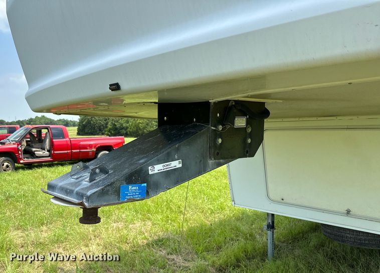 image for item OC9037 2003 Forest River Cardinal  camper