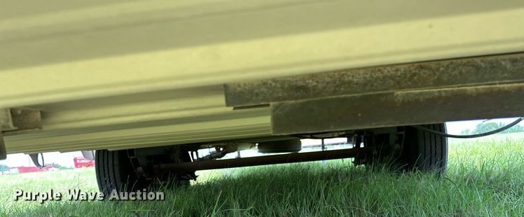 image for item OC9037 2003 Forest River Cardinal  camper