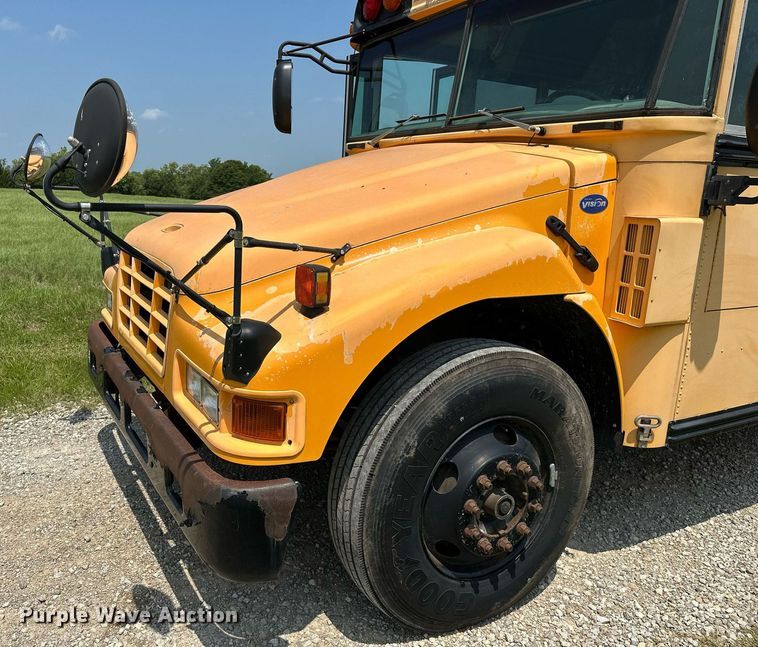 image for item OC9038 2006 Blue Bird  school bus