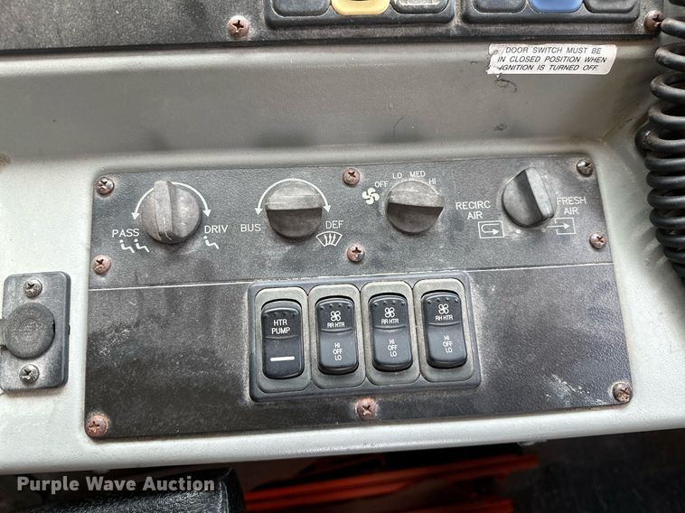 image for item OC9038 2006 Blue Bird  school bus