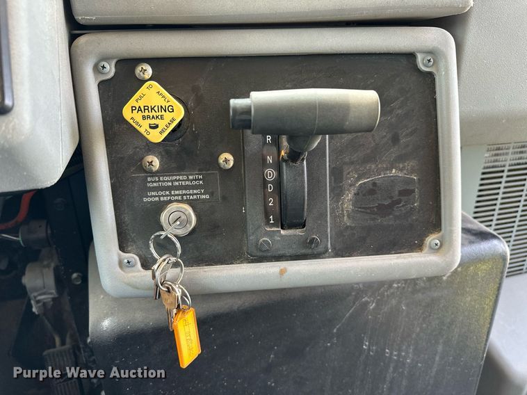 image for item OC9038 2006 Blue Bird  school bus