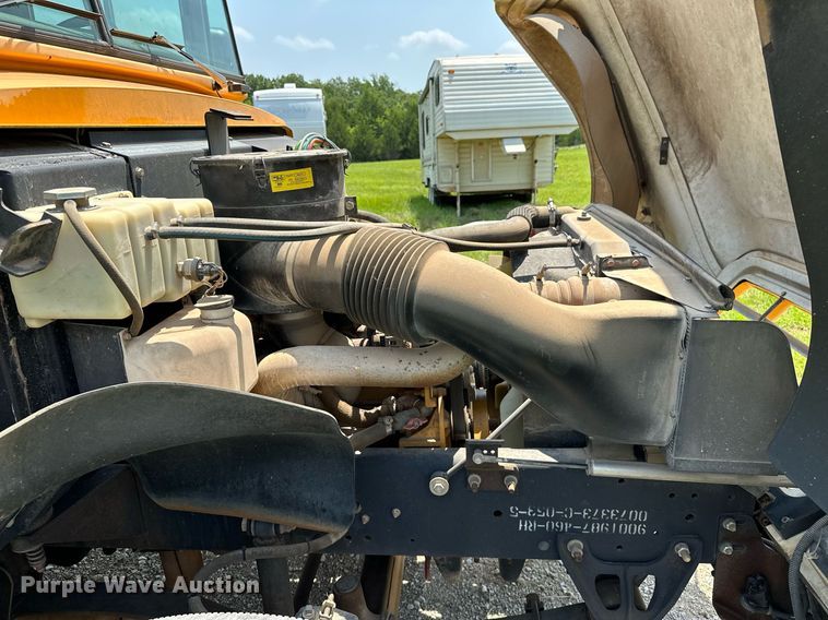 image for item OC9038 2006 Blue Bird  school bus