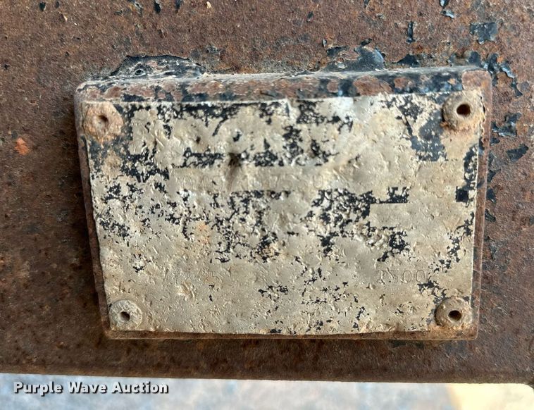 image for item OC9046 2008 Peterbilt 335  box truck