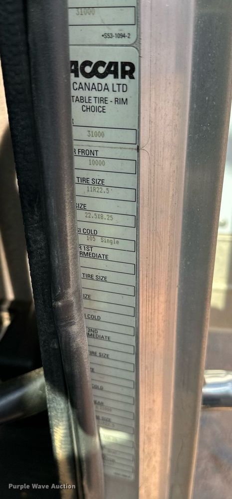 image for item OC9046 2008 Peterbilt 335  box truck