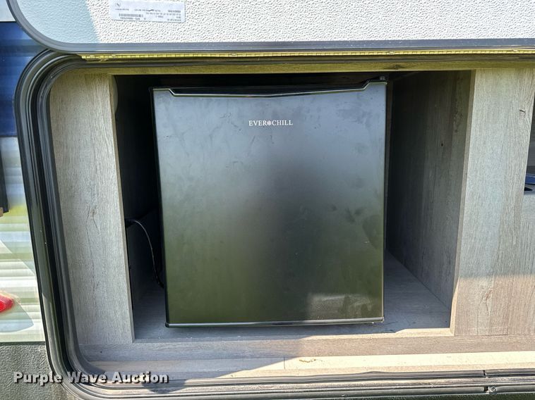 image for item OC9076 2021 Keystone Springdale  camper