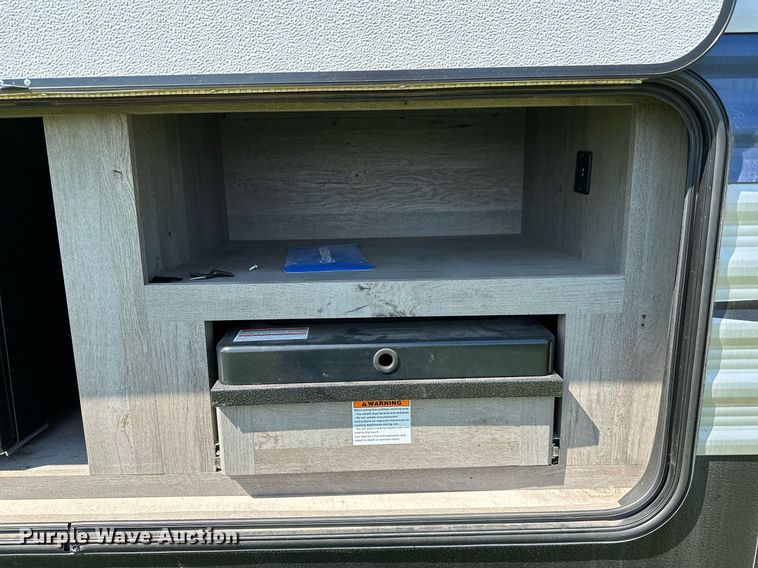 image for item OC9076 2021 Keystone Springdale  camper