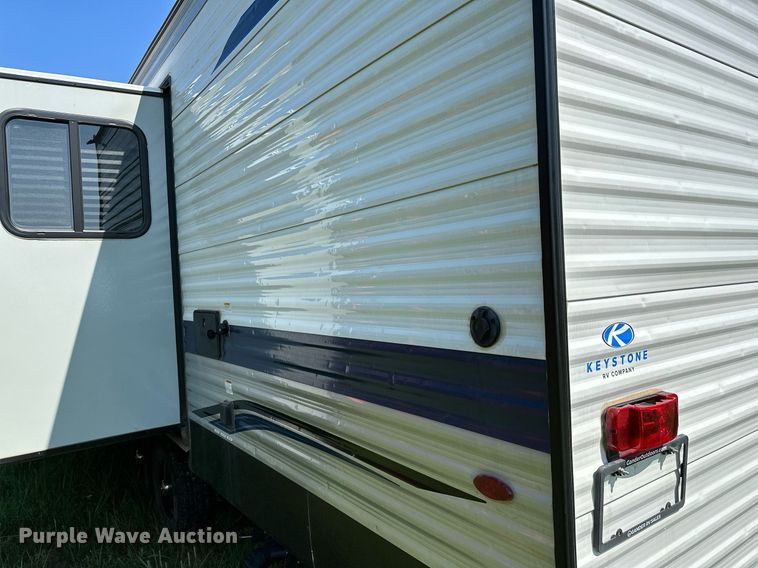 image for item OC9076 2021 Keystone Springdale  camper