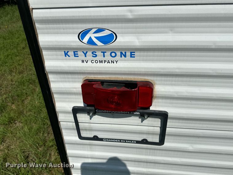image for item OC9076 2021 Keystone Springdale  camper
