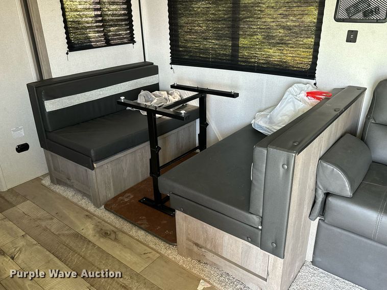 image for item OC9076 2021 Keystone Springdale  camper