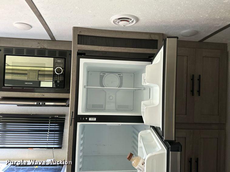 image for item OC9076 2021 Keystone Springdale  camper