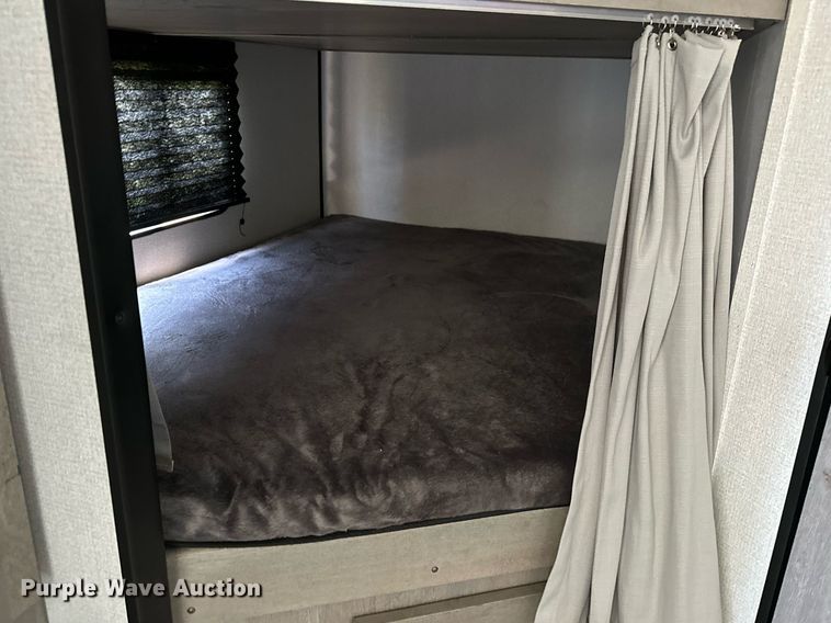 image for item OC9076 2021 Keystone Springdale  camper