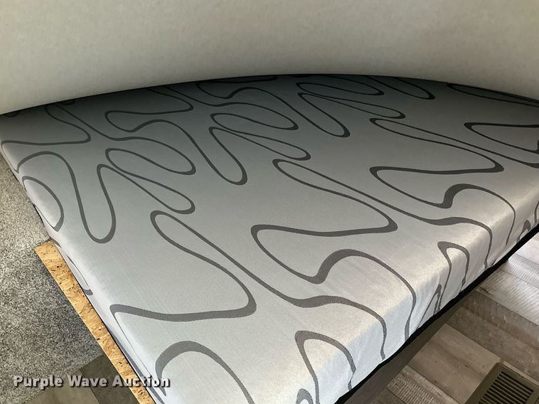 image for item OC9076 2021 Keystone Springdale  camper