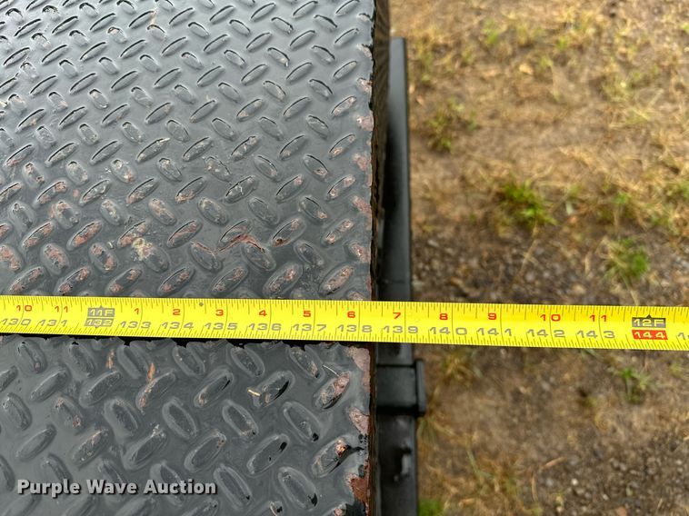 image for item OC9091 2015  Chevrolet 3500HD  flatbed pickup truck