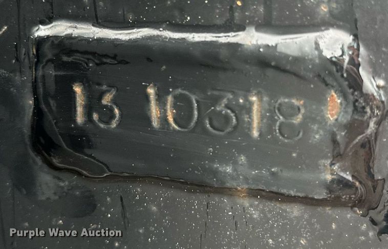 image for item OC9091 2015  Chevrolet 3500HD  flatbed pickup truck