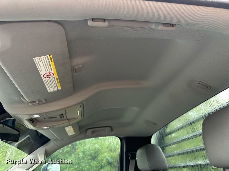 image for item OC9091 2015  Chevrolet 3500HD  flatbed pickup truck