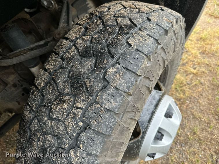 image for item OC9091 2015  Chevrolet 3500HD  flatbed pickup truck