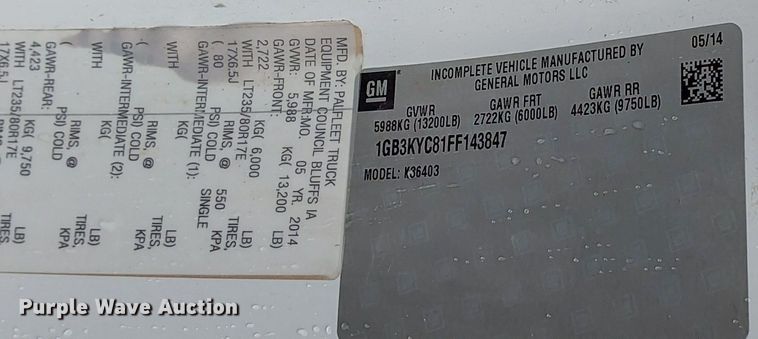 image for item OC9091 2015  Chevrolet 3500HD  flatbed pickup truck