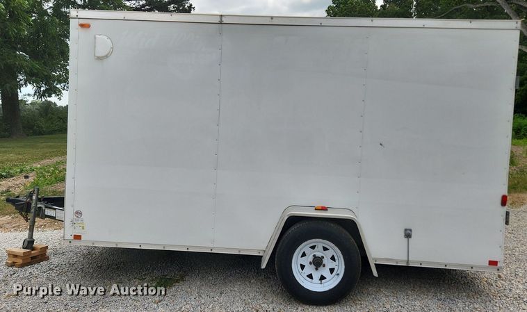 image for item OK9606 2015 Sure Trac  enclosed cargo trailer