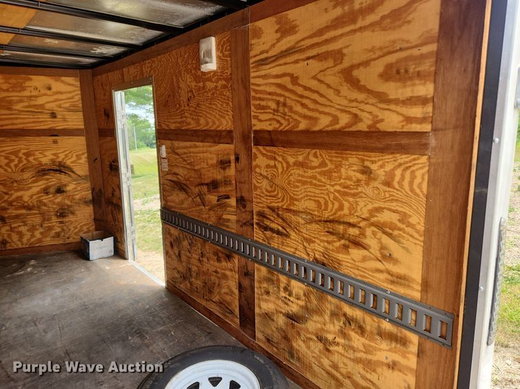 image for item OK9606 2015 Sure Trac  enclosed cargo trailer