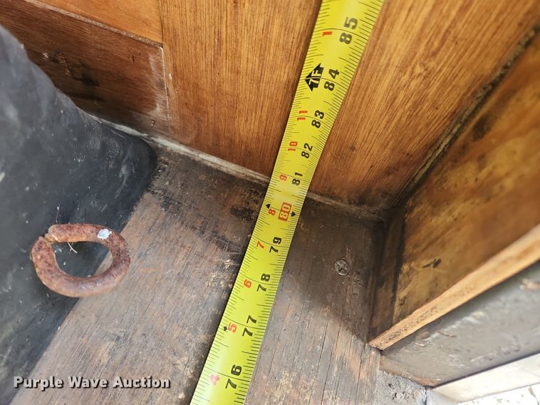 image for item OK9606 2015 Sure Trac  enclosed cargo trailer