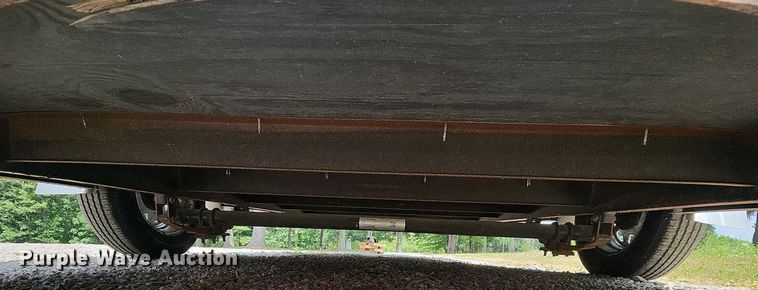 image for item OK9606 2015 Sure Trac  enclosed cargo trailer