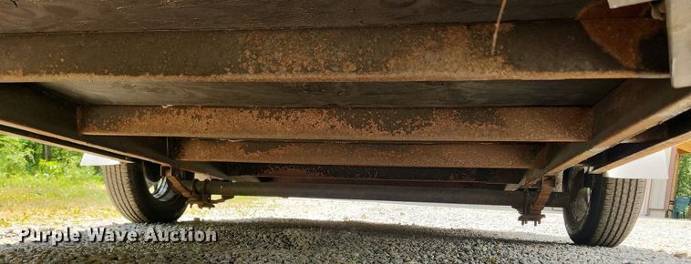 image for item OK9606 2015 Sure Trac  enclosed cargo trailer