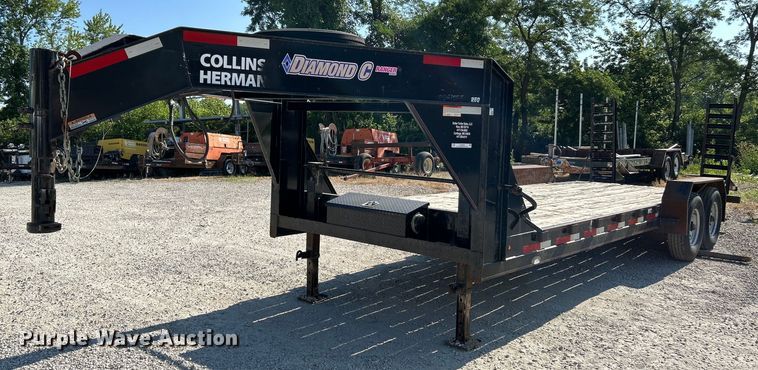 image for item OK9609 2014 Diamond C Ranger Series  equipment trailer