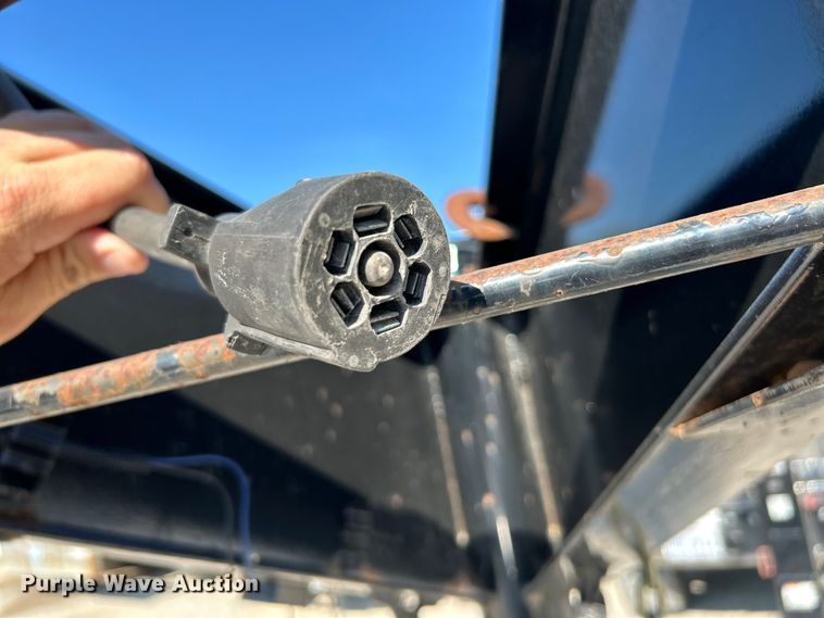 image for item OK9609 2014 Diamond C Ranger Series  equipment trailer