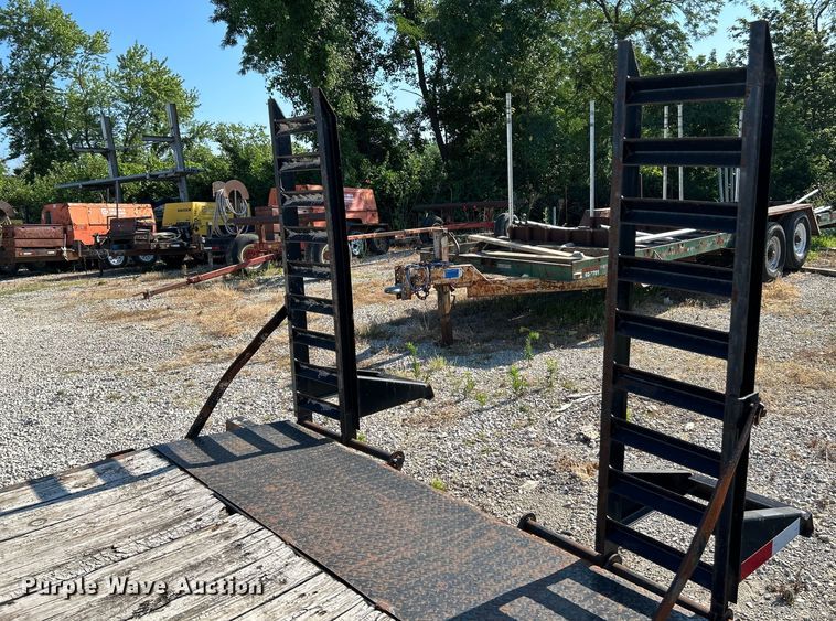 image for item OK9609 2014 Diamond C Ranger Series  equipment trailer