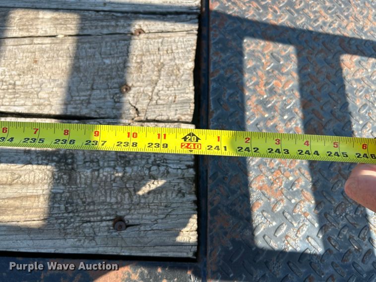 image for item OK9609 2014 Diamond C Ranger Series  equipment trailer