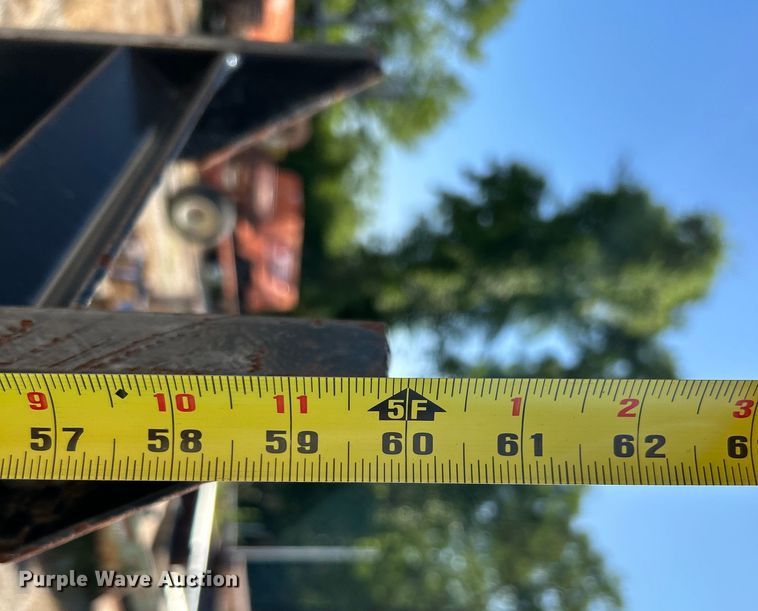 image for item OK9609 2014 Diamond C Ranger Series  equipment trailer