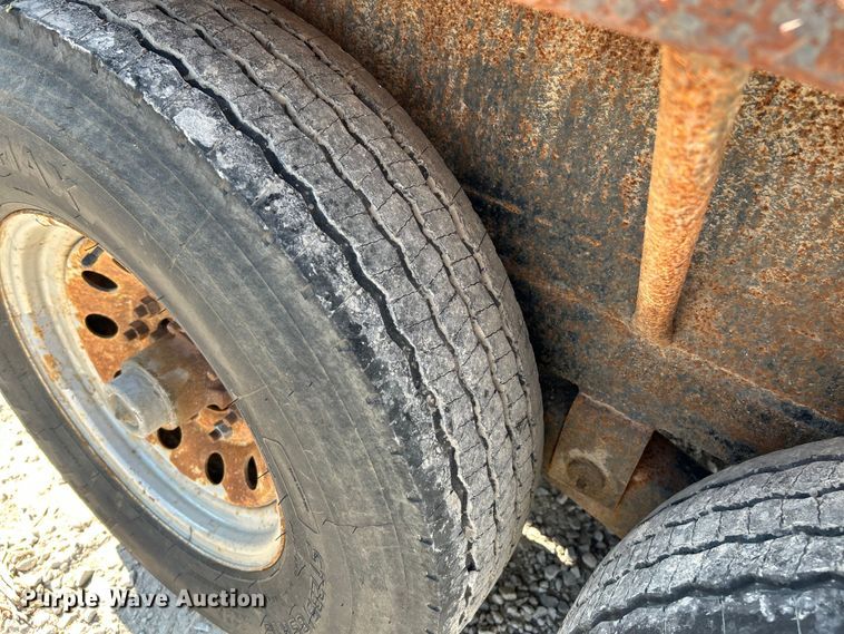 image for item OK9609 2014 Diamond C Ranger Series  equipment trailer