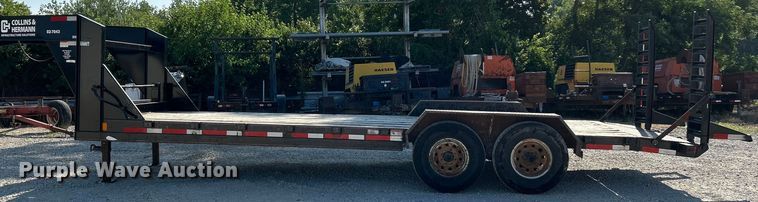 image for item OK9610 2014 Roadclipper  equipment trailer