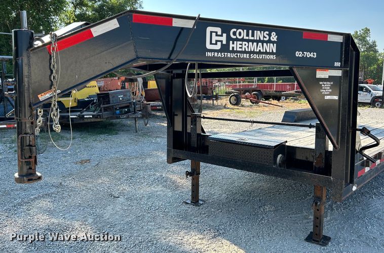 image for item OK9610 2014 Roadclipper  equipment trailer