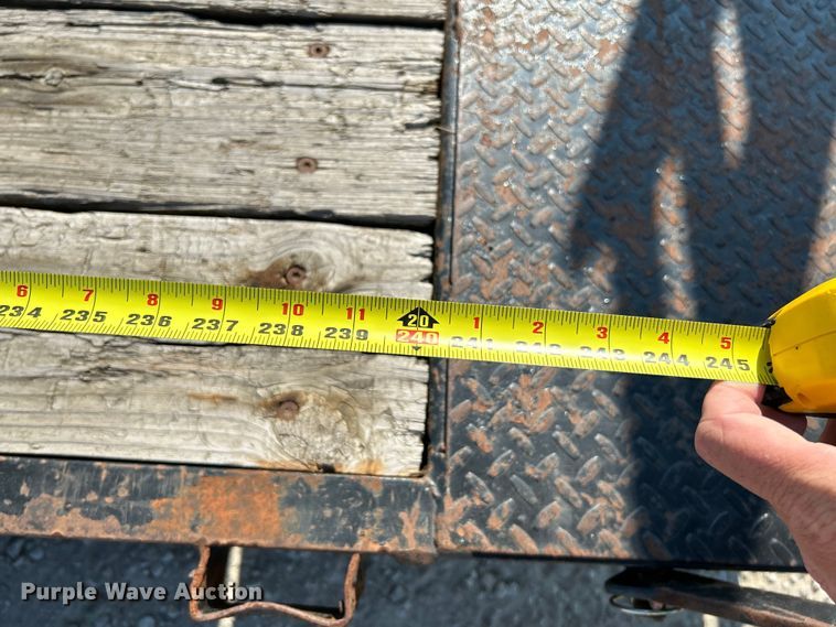 image for item OK9610 2014 Roadclipper  equipment trailer