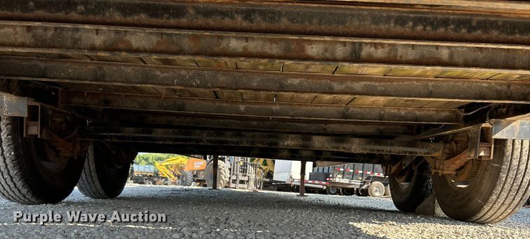 image for item OK9610 2014 Roadclipper  equipment trailer