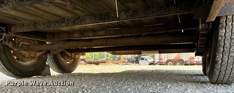 image for item OK9610 2014 Roadclipper  equipment trailer